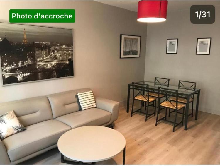 Pavillon 1 A 4 Personnes Chez L'Habitant Parfait Pour Une Famille Bagneux  Bagian luar foto